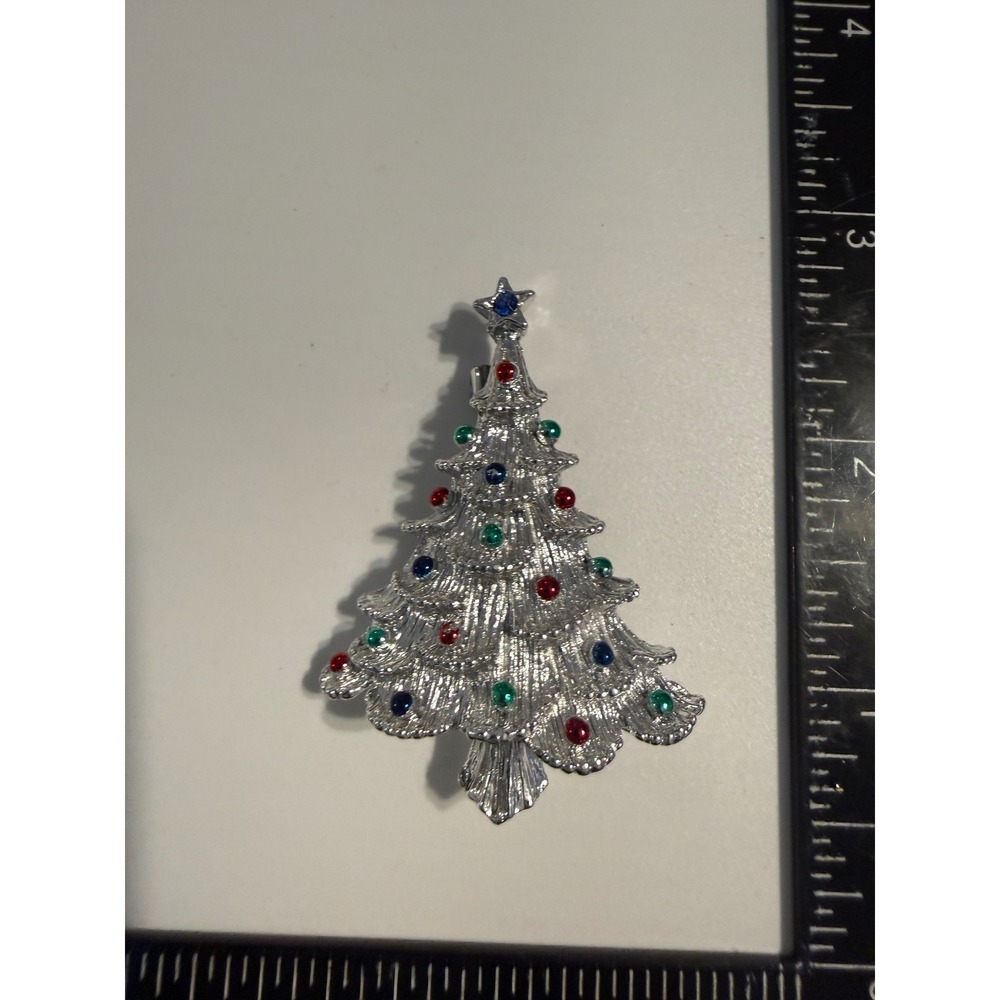 Gerrys Vintage Christmas Tree Brooch Silver Tone Multi Color Rhinestone Pin 2"